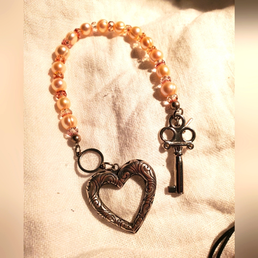 Key to My Heart 925 Vintage Upcycled Jezlaine Silver Heart Pink Beaded B…